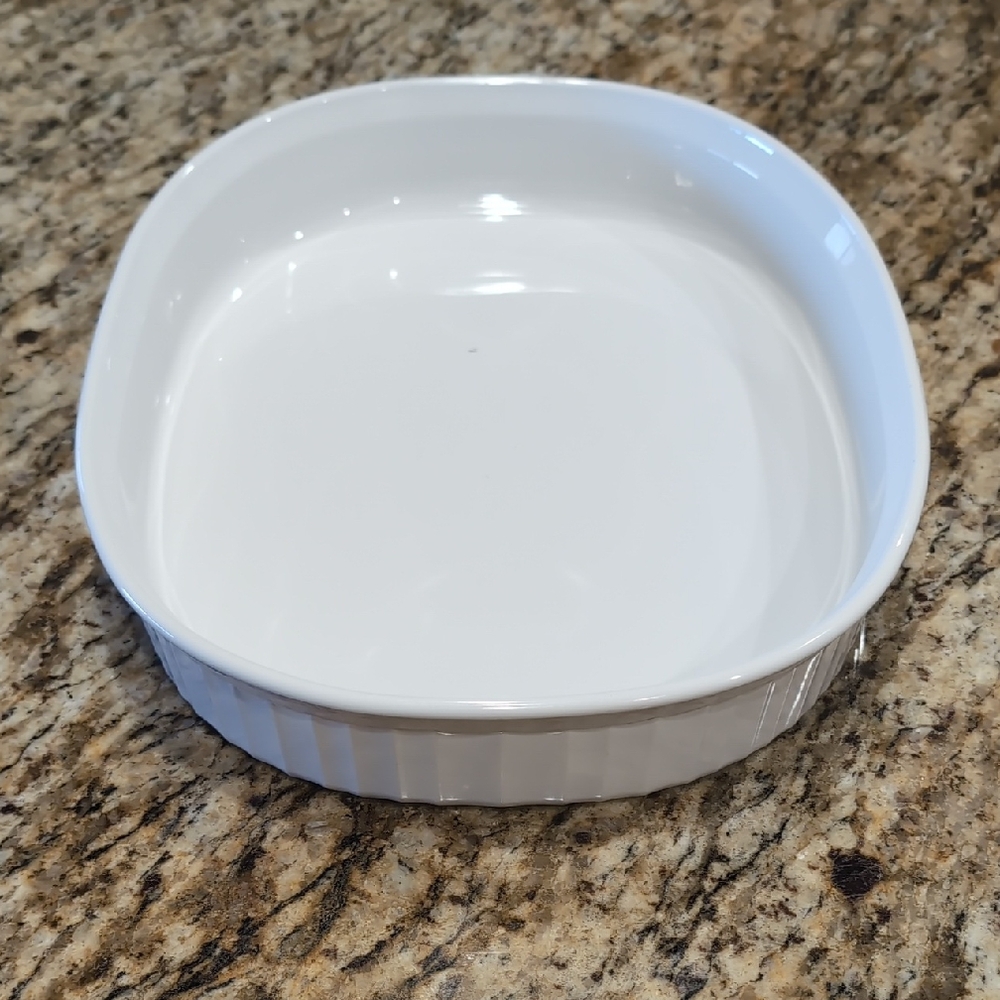 Corning Ware French White F-4-B 2.5 Liter Roaster Oblong Casserole 9.5" X 12.5"